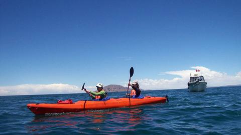 Photo 1 of Kayaking in the Titicaca Lake